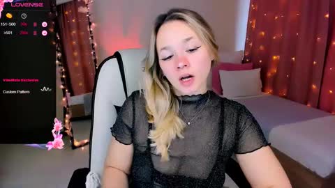 Snapshot of sherill_brill chatting on 1, 3, 2025 Sheril online show from 1, 3, 2025