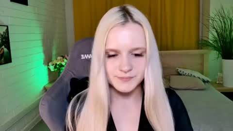 Snapshot of sherributlers chatting on 29, 6, 2026 Sweet Sherri online show from 29, 6, 2026
