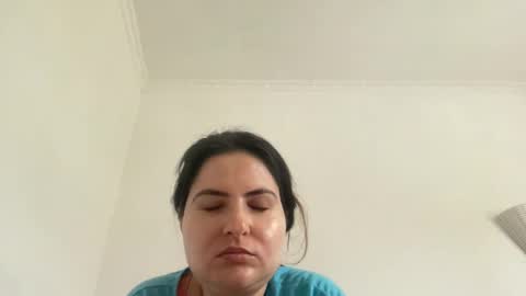 Shes Delicious online show from 16, 10, 2025