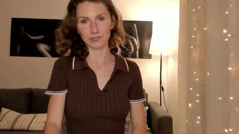 shesleepsnaked online show from 20, 3, 2026