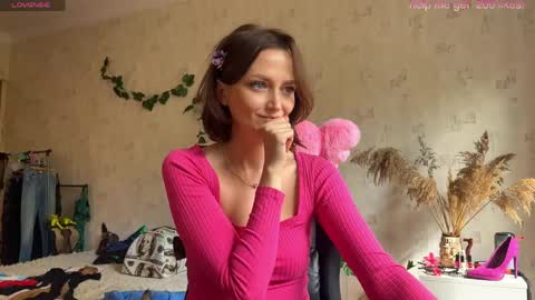 Snapshot of sheslike_firstlove chatting on 14, 5, 2026 Vanessa online show from 14, 5, 2026