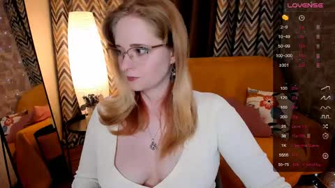Snapshot of sheslinki chatting on 18, 5, 2026 Hello guys my name is Aemilia online show from 18, 5, 2026