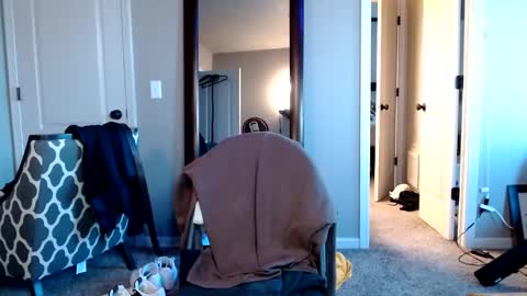 shimmyloe online show from 19, 12, 2025