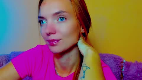 Alexis online show from 7, 10, 2025