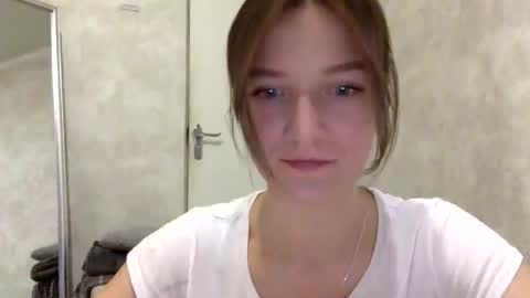 Jesica online show from 11, 11, 2025