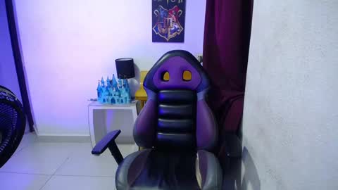 shining_star69 online show from 28, 9, 2025