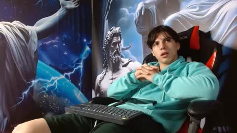 Snapshot of shinobi_grey chatting on 5, 2, 2025  .. shinobi .. online show from 5, 2, 2025