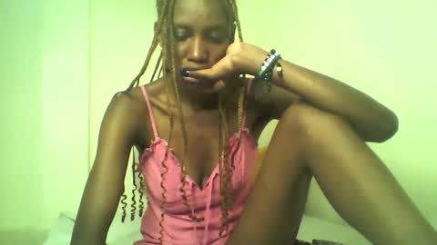 Snapshot of shipeta2 chatting on 21, 4, 2026 detiefmagdalina2026 online show from 21, 4, 2026
