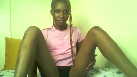 Snapshot of shipeta2 chatting on 24, 4, 2026 detiefmagdalina2026 online show from 24, 4, 2026
