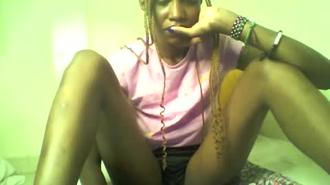 Snapshot of shipeta2 chatting on 25, 4, 2026 detiefmagdalina2026 online show from 25, 4, 2026