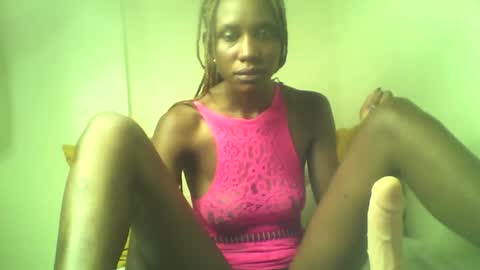 Snapshot of shipeta2 chatting on 4, 5, 2026 detiefmagdalina2026 online show from 4, 5, 2026