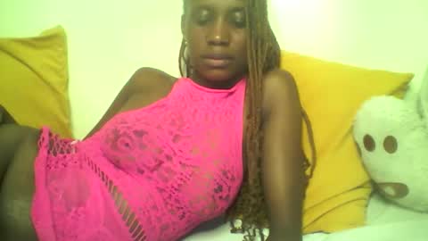 Snapshot of shipeta2 chatting on 4, 5, 2026 detiefmagdalina2026 online show from 4, 5, 2026