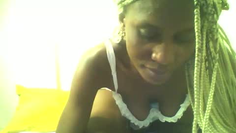 Snapshot of shipeta2 chatting on 15, 5, 2026 detiefmagdalina2026 online show from 15, 5, 2026