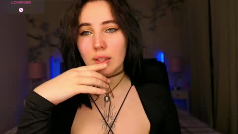 shiraazsh online show from 6, 6, 2026