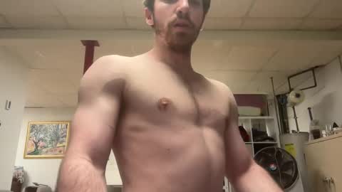 Snapshot of shirtlesshunk15 chatting on 16, 5, 2026 shirtlesshunk15 online show from 16, 5, 2026