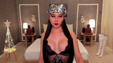 Snapshot of shivvariana_manflayer chatting on 8, 12, 2024 WET AND WILD YHANNA online show from 8, 12, 2024