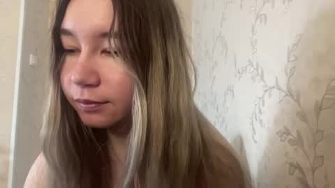 Snapshot of shondrafridlington chatting on 15, 4, 2026 Kalisa online show from 15, 4, 2026
