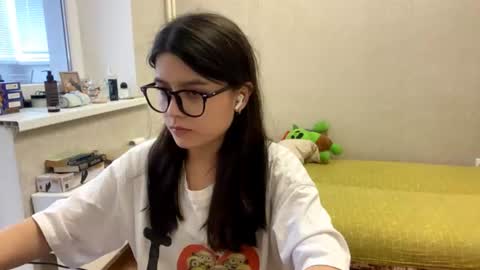 Marie online show from 27, 6, 2026