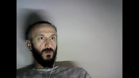 Snapshot of shooter_coool chatting on 4, 1, 2025 shooter_coool online show from 4, 1, 2025