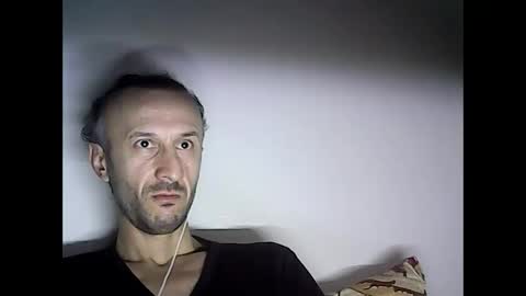 Snapshot of shooter_coool chatting on 8, 2, 2025 shooter_coool online show from 8, 2, 2025