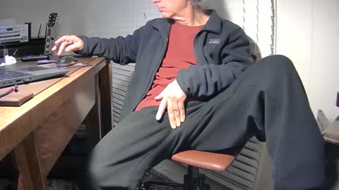 nikolas send dm for an appointment online show from 3, 3, 2025