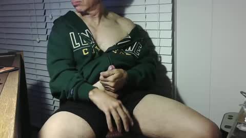 nikolas send dm for an appointment online show from 9, 10, 2025