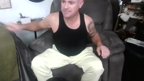 Red4040 online show from 27, 11, 2025