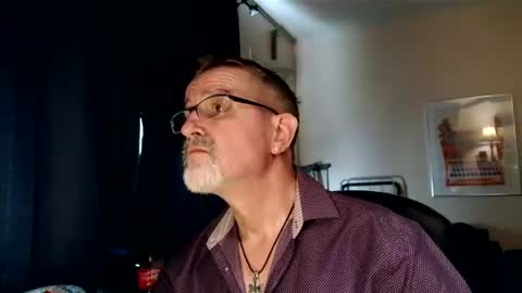 Snapshot of shrewtamer chatting on 11, 7, 2026 shrewtamer online show from 11, 7, 2026