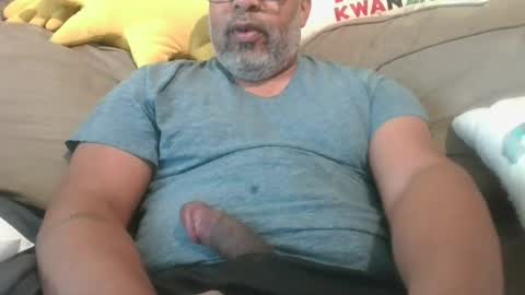 Snapshot of shy333 chatting on 17, 6, 2026 SHY333 online show from 17, 6, 2026