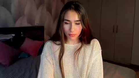 Mika online show from 3, 11, 2025