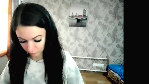shy_cat_candy online show from 19, 9, 2025