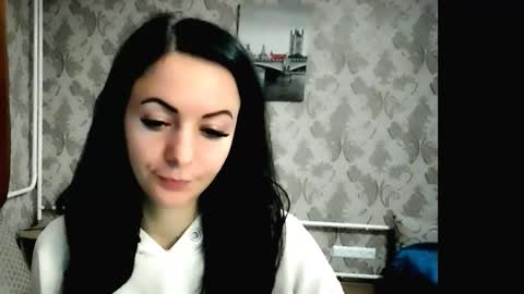 shy_cat_candy online show from 28, 9, 2025