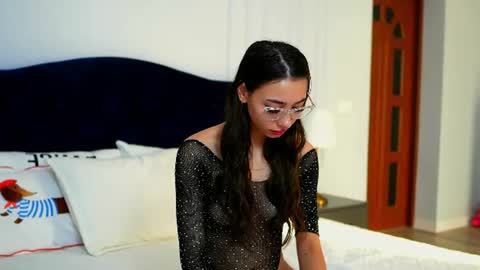 Snapshot of shy_eveline chatting on 20, 7, 2026 shy_eveline online show from 20, 7, 2026