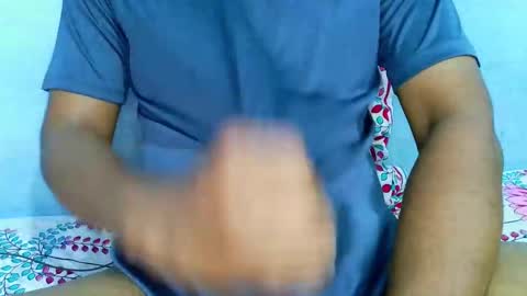 shyeyes online show from 3, 3, 2025