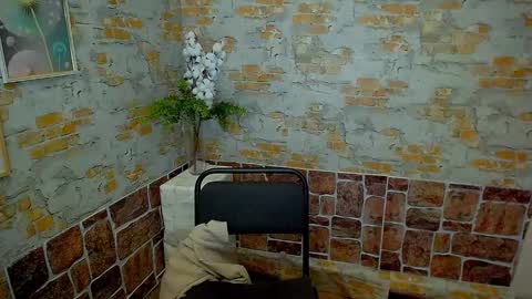 Snapshot of shy_sabrina_ chatting on 4, 2, 2025 shy_sabrina_ online show from 4, 2, 2025