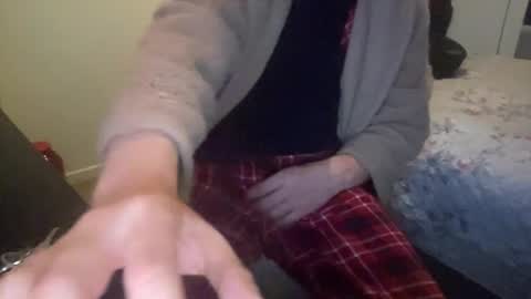 shyboy0533 online show from 8, 11, 2025