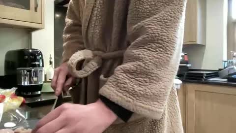 shyboy0533 online show from 22, 4, 2026