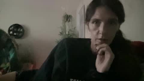 Snapshot of shydevil11 chatting on 19, 9, 2025 Trex online show from 19, 9, 2025