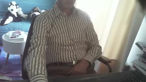 shyfrenchcock online show from 28, 10, 2025