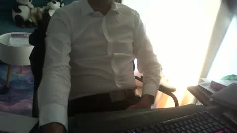 shyfrenchcock online show from 8, 6, 2026
