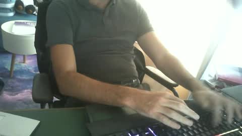 shyfrenchcock online show from 18, 6, 2026