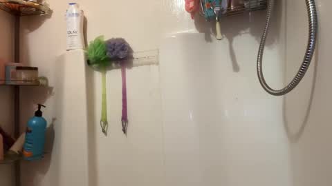 Sasha online show from 1, 1, 2025