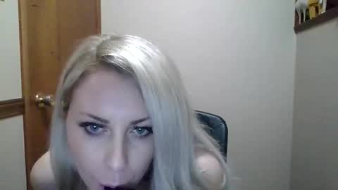 shygirlyxo online show from 11, 4, 2026