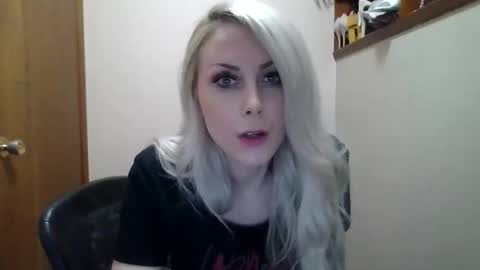shygirlyxo online show from 4, 5, 2026