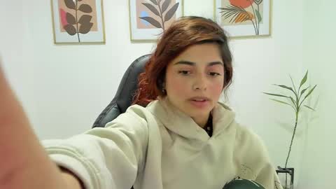 Snapshot of shylittlebunny chatting on 13, 2, 2025 shylittlebunny online show from 13, 2, 2025