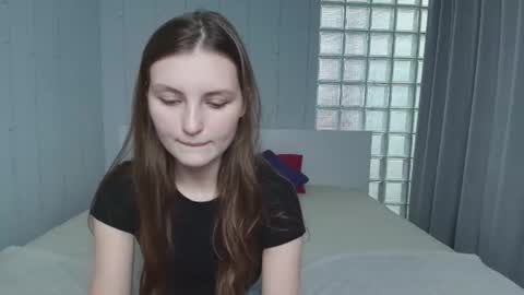 shyly_lisa online show from 29, 6, 2026