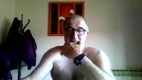 shymmy10 online show from 18, 4, 2026