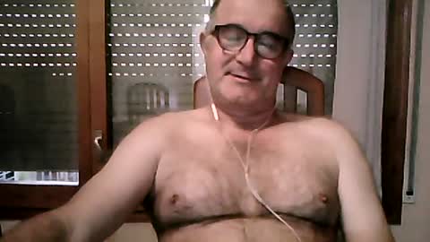 Snapshot of shymmy10 chatting on 9, 7, 2026 shymmy10 online show from 9, 7, 2026