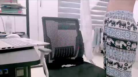 shyn_22 online show from 19, 4, 2026