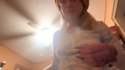 Snapshot of shyykiitty chatting on 26, 1, 2025 shyykiitty online show from 26, 1, 2025